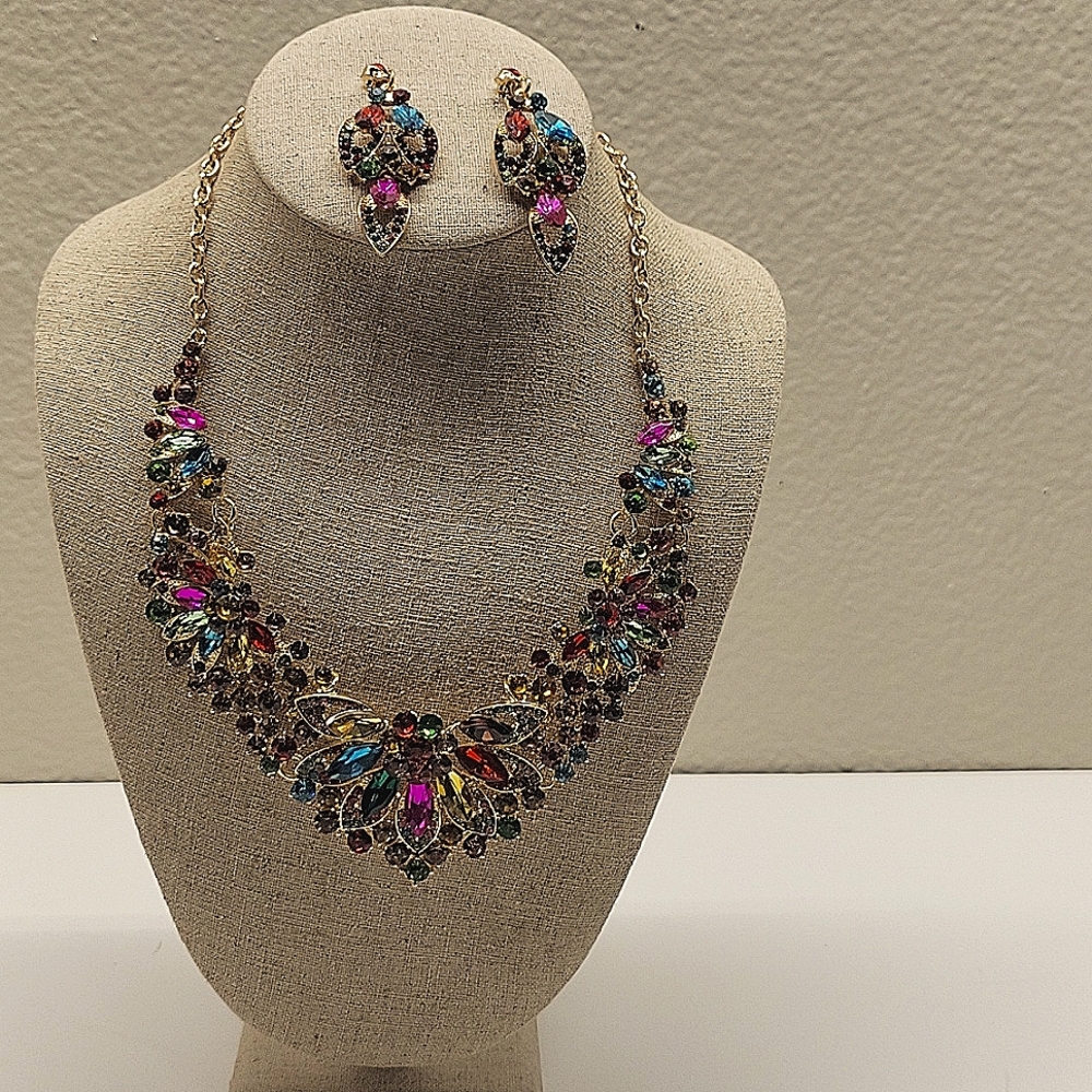 Vintage Inspired Cocktail choker set